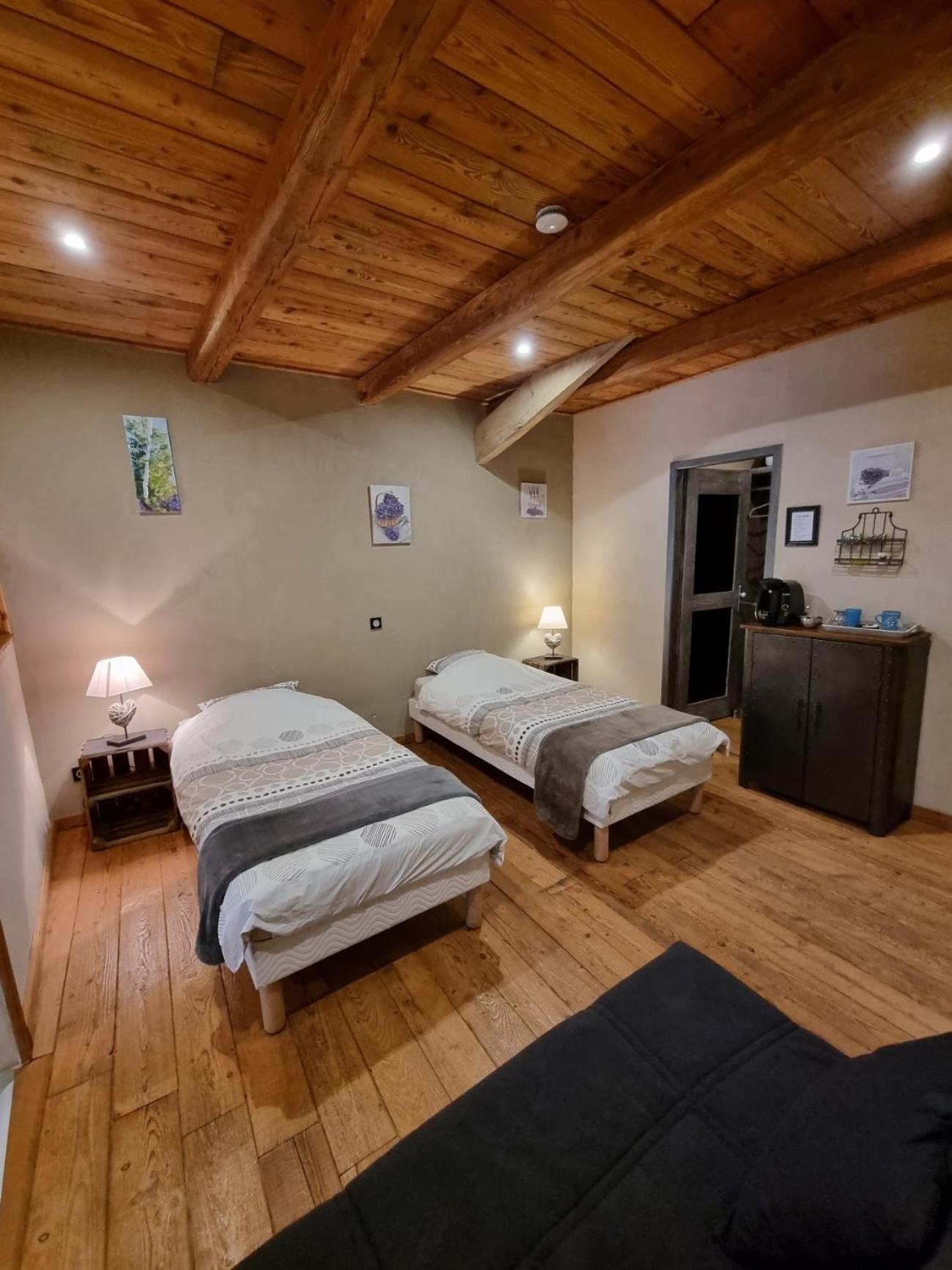 Chambres D'Hotes Le St Maurice Truinas ภายนอก รูปภาพ